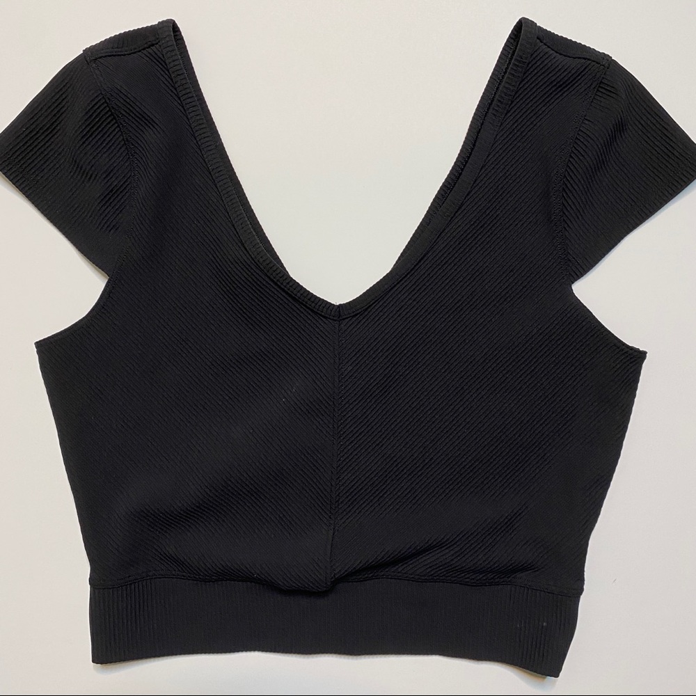 lululemon cap sleeve crop top